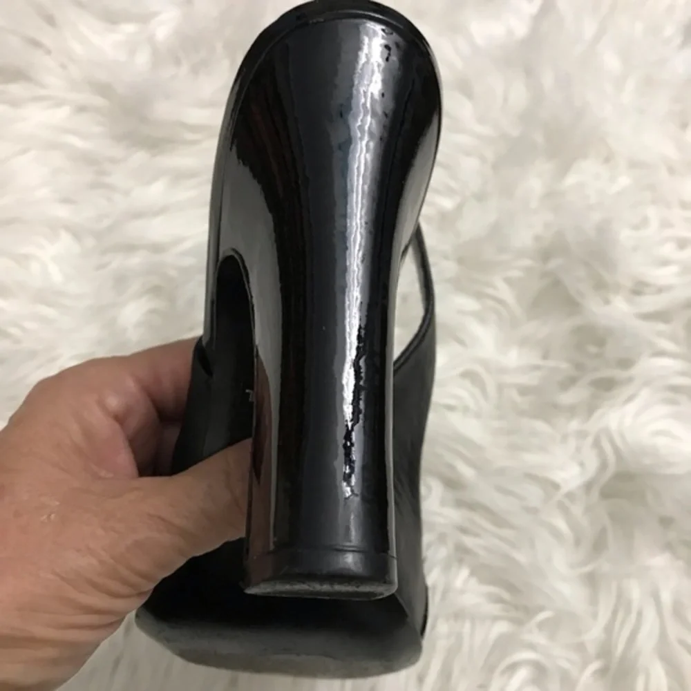 Tory Burch Black Patent Sling Back Heels 8.5